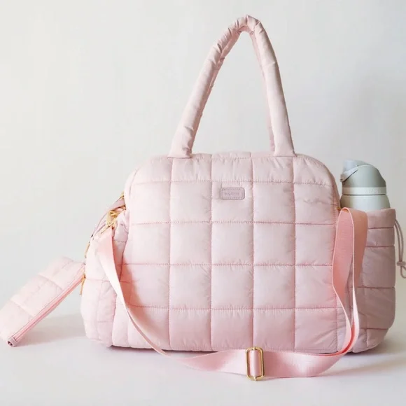 Augustnoa The Weekender Duffle Bag in Baby Pink - Picture 1 of 8